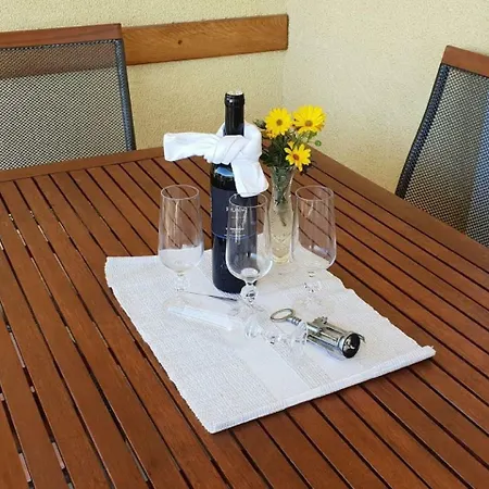 Spacious In Selce With Sea View Crikvenica